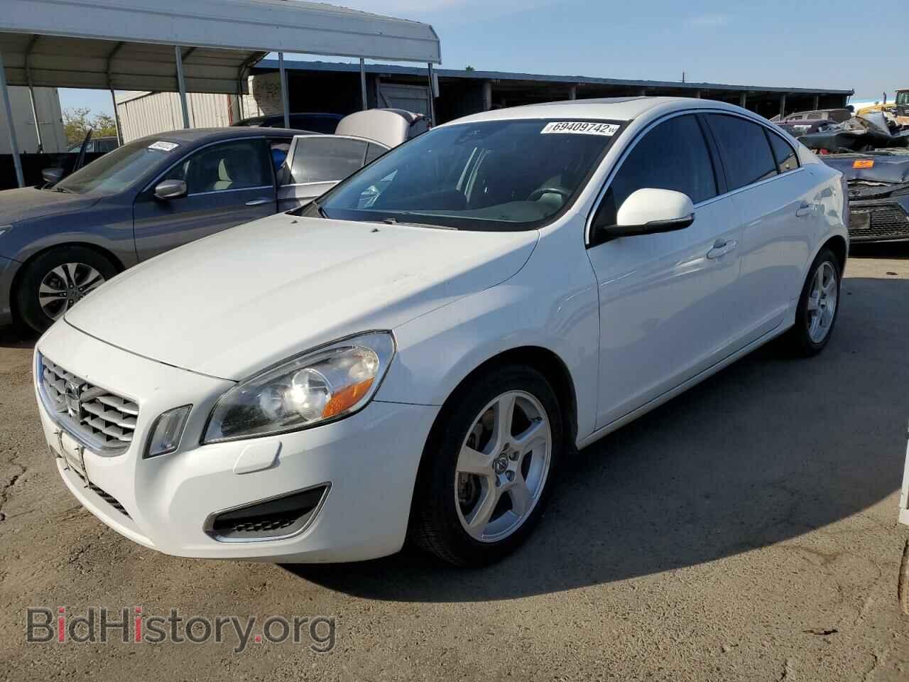 Фотография YV1612FSXD1230005 - VOLVO S60 2013