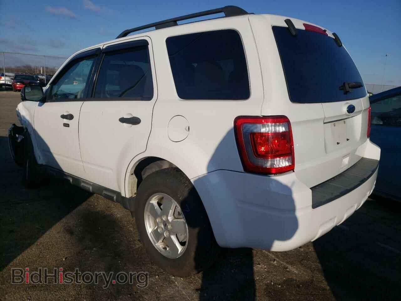 2011 FORD ESCAPE - VIN: 1FMCU0DG8BKA57560 - Фото 3