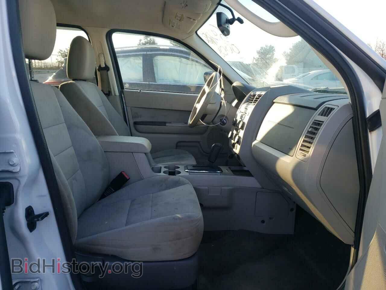 2011 FORD ESCAPE - VIN: 1FMCU0DG8BKA57560 - Фото 5