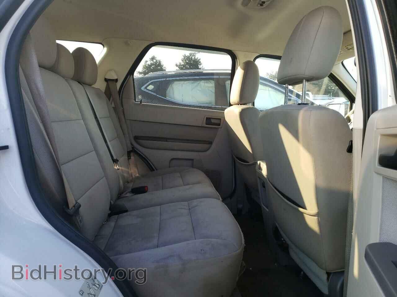 2011 FORD ESCAPE - VIN: 1FMCU0DG8BKA57560 - Фото 6