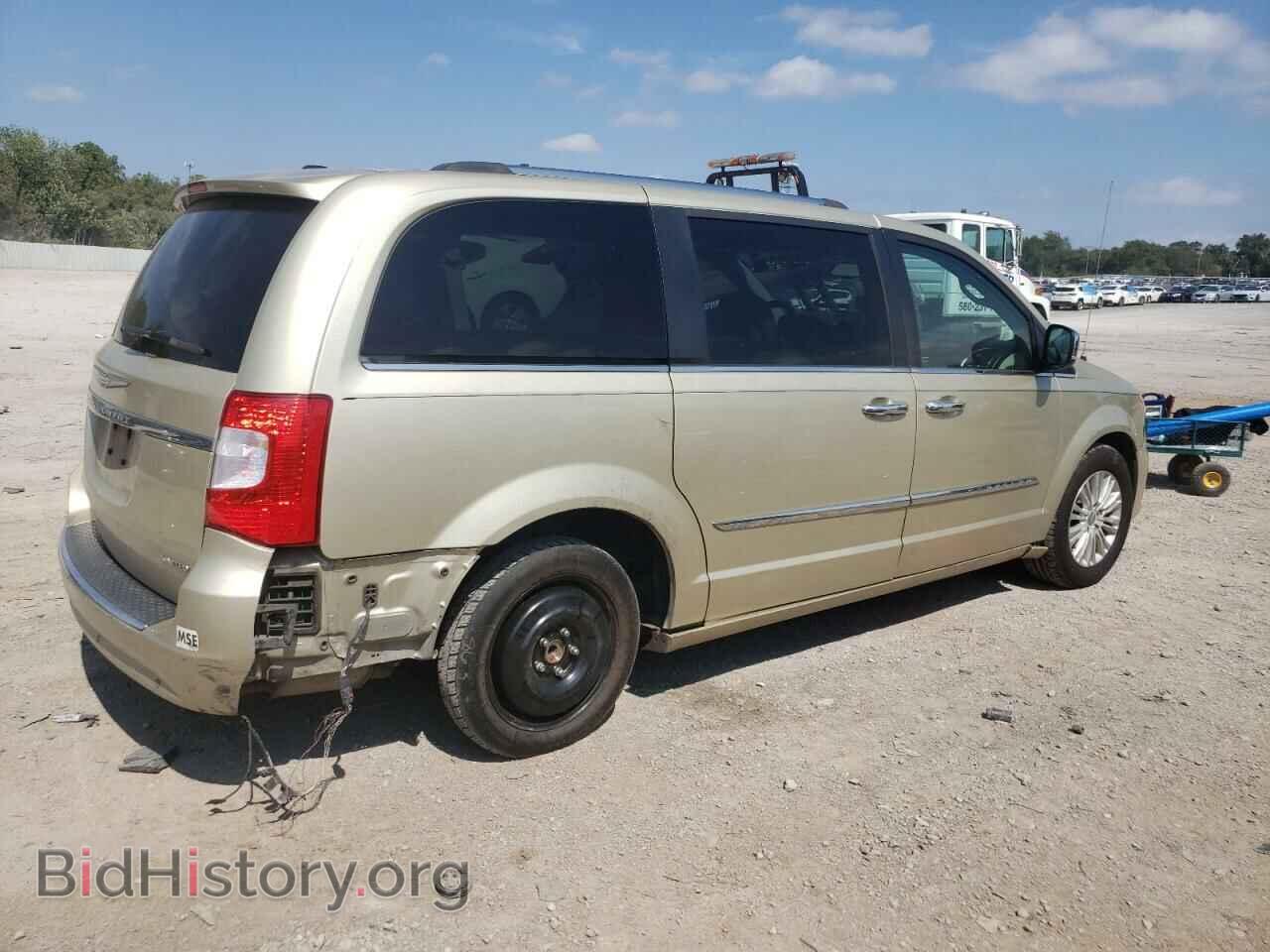 2012 CHRYSLER MINIVAN - VIN: 2C4RC1GG0CR135867 - Фото 3
