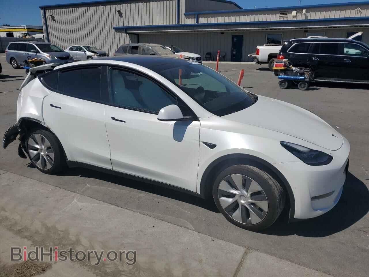 2021 TESLA MODEL Y - VIN: 5YJYGAEE9MF281117 - Фото 4