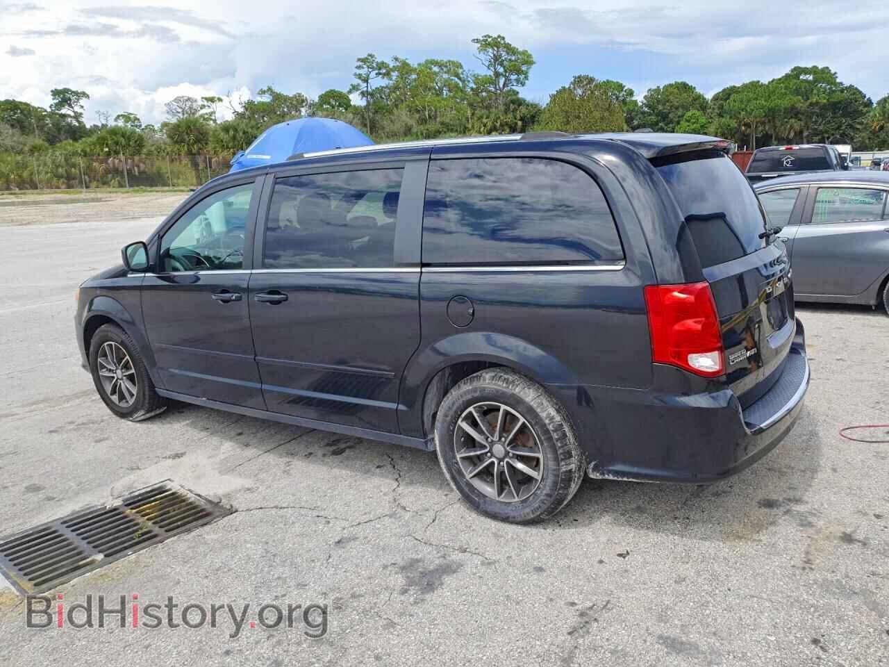 2017 DODGE CARAVAN - VIN: 2C4RDGCG6HR856806 - Photo 2