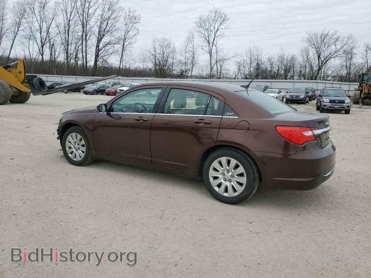 2013 CHRYSLER 200 - VIN: 1C3CCBABXDN562016 - Фото 2
