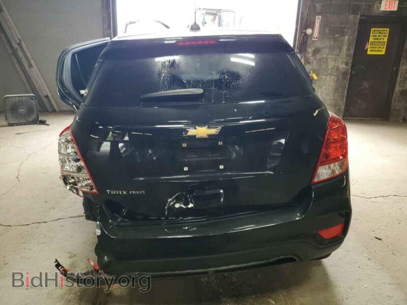 2020 Chevrolet TRAX (VIN KL7CJNSB3LB325057) — photo 6 of 14