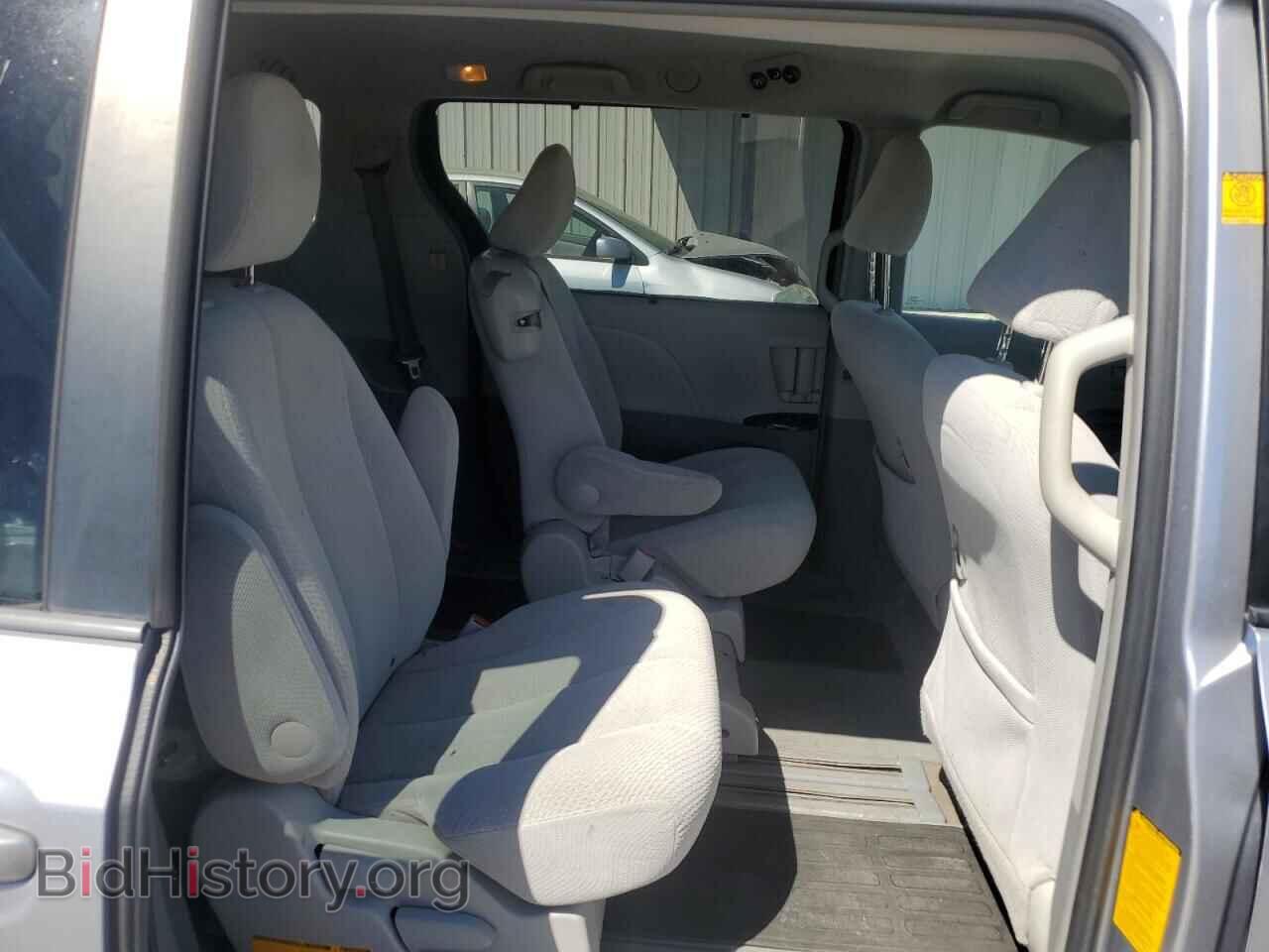2011 TOYOTA All Models - VIN: 5TDKK3DC7BS172941 - Фото 11