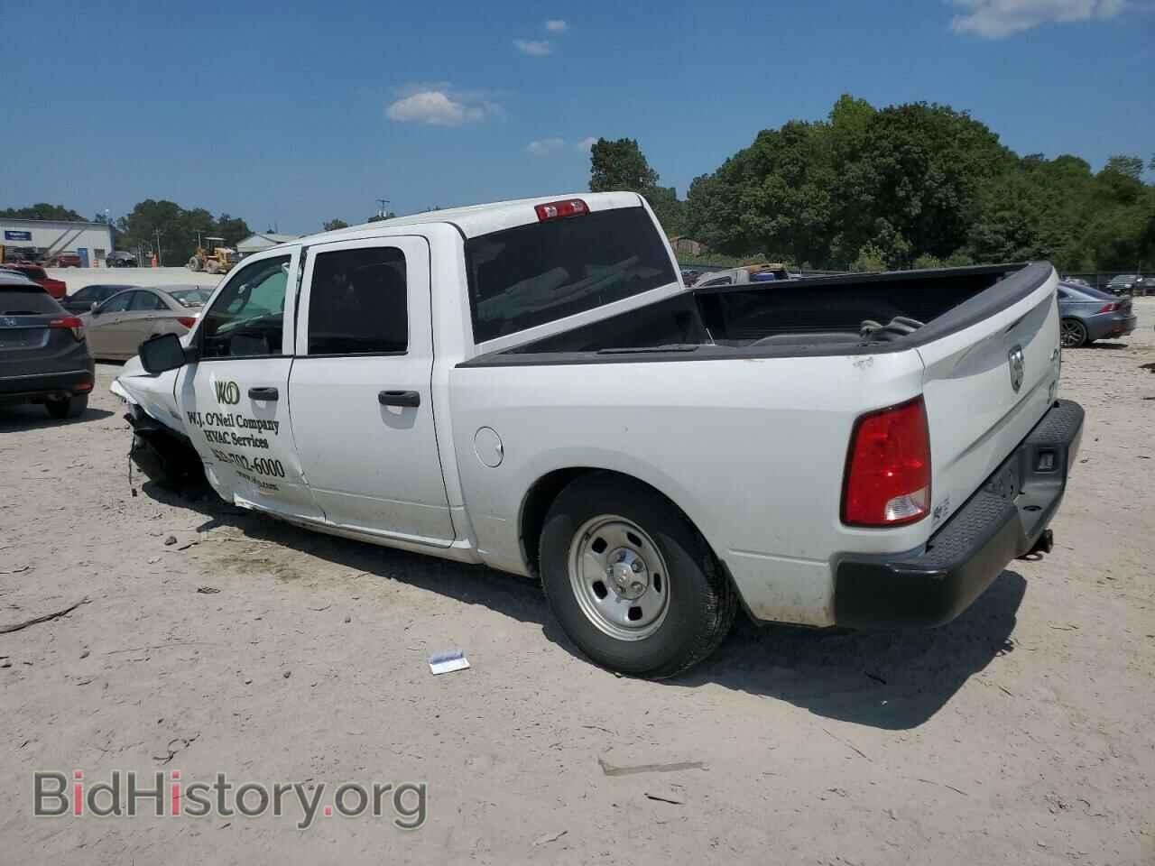 2021 RAM 1500 - VIN: 3C6RR7KT0MG615850 - Фото 2