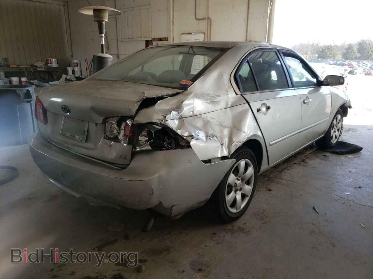 2008 KIA OPTIMA - VIN: KNAGE123285266726 - Фото 4
