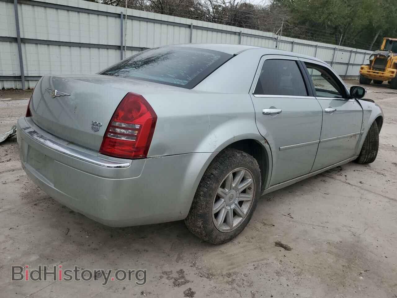 2006 CHRYSLER 300 - VIN: 2C3KA63H56H286415 - Фото 3