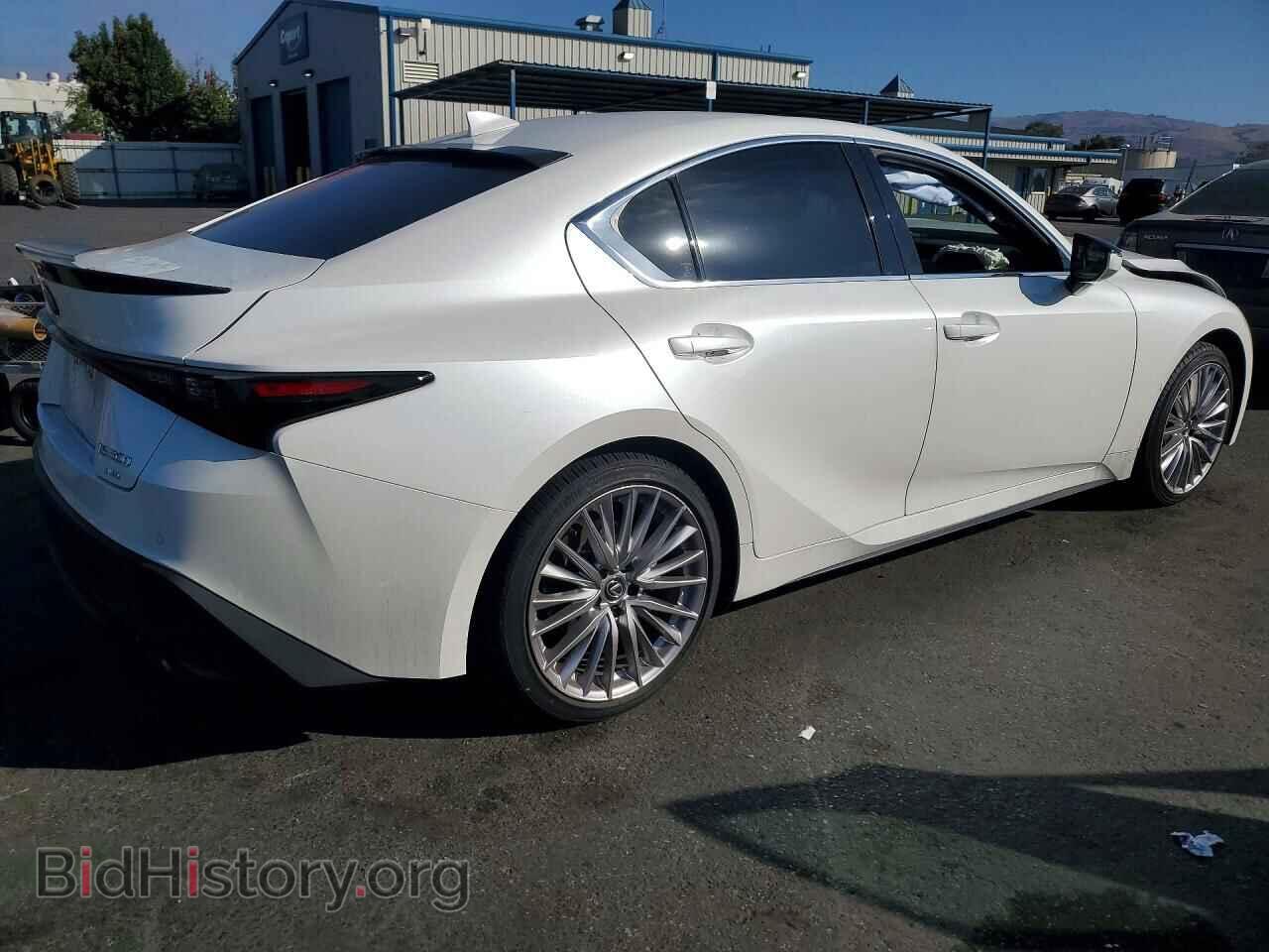 2024 LEXUS IS - VIN: JTHD81F24R5052917 - Photo 3