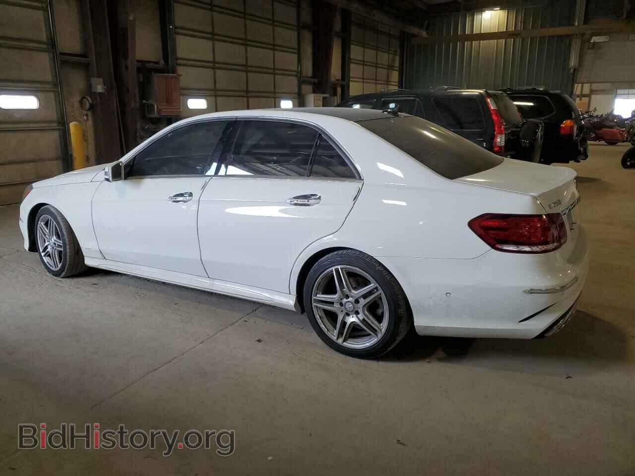2014 MERCEDES-BENZ E-CLASS - VIN: WDDHF8JB2EA898589 - Фото 2