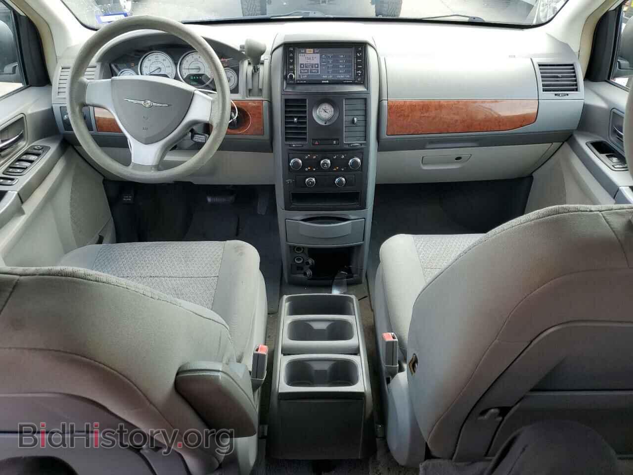 2008 CHRYSLER MINIVAN - VIN: 2A8HR44H28R652631 - Фото 8