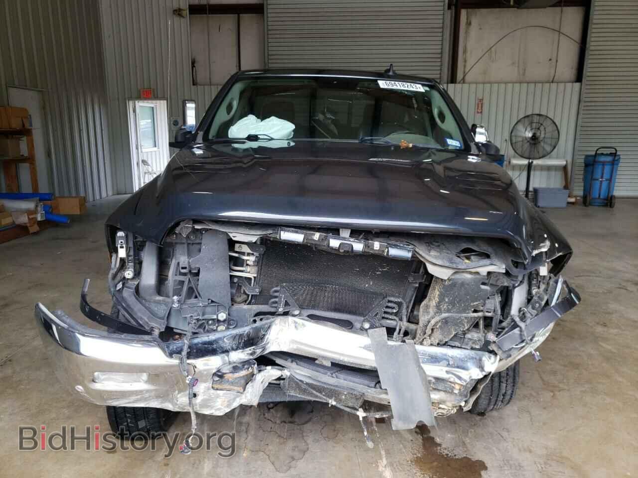2018 RAM All Models - VIN: 3C6UR5DJ1JG302358 - Photo 5