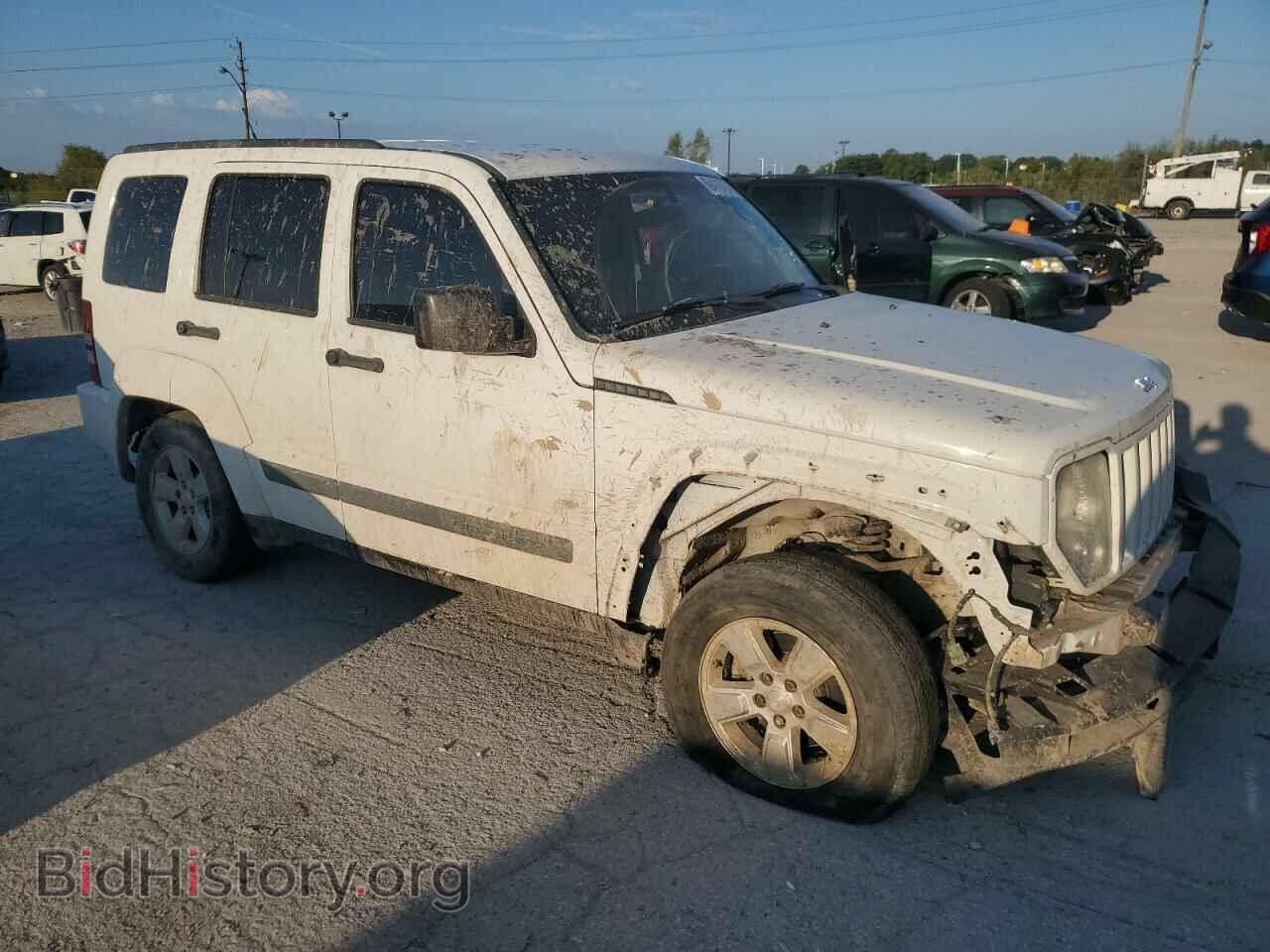 2010 JEEP LIBERTY - VIN: 1J4PN2GK3AW105806 - Фото 4