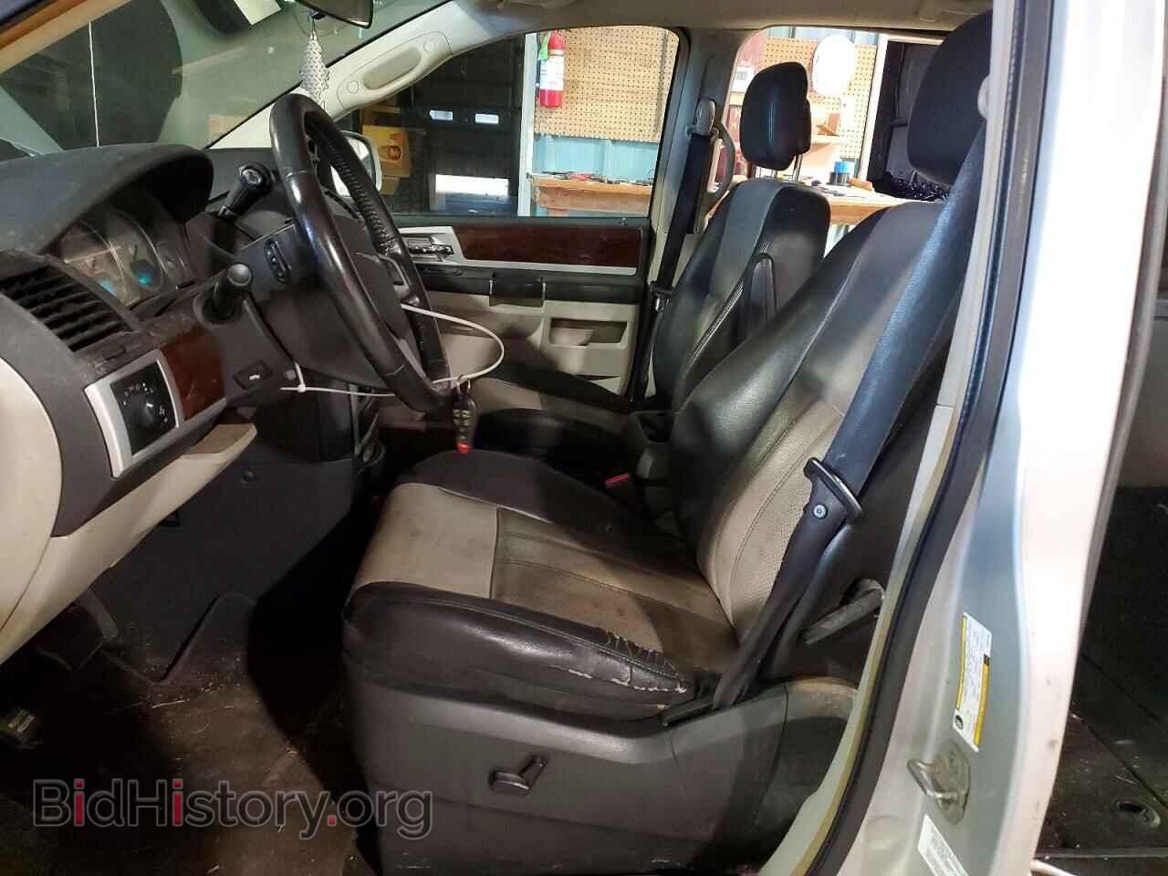 2010 CHRYSLER MINIVAN - VIN: 2A4RR8DX7AR321361 - Photo 7