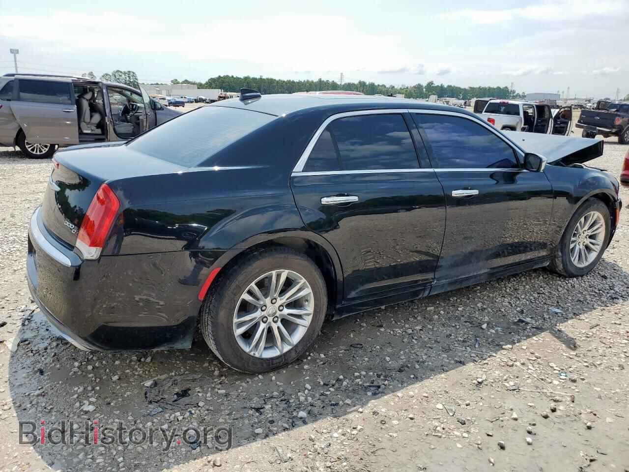 2016 CHRYSLER 300 - VIN: 2C3CCAEGXGH298440 - Фото 3