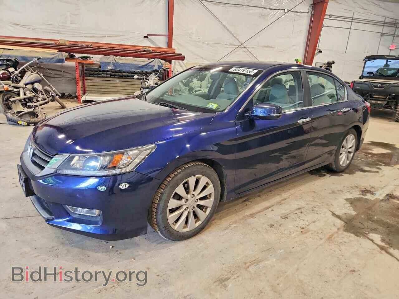 Photo 1HGCR2F79DA103390 - HONDA ACCORD 2013