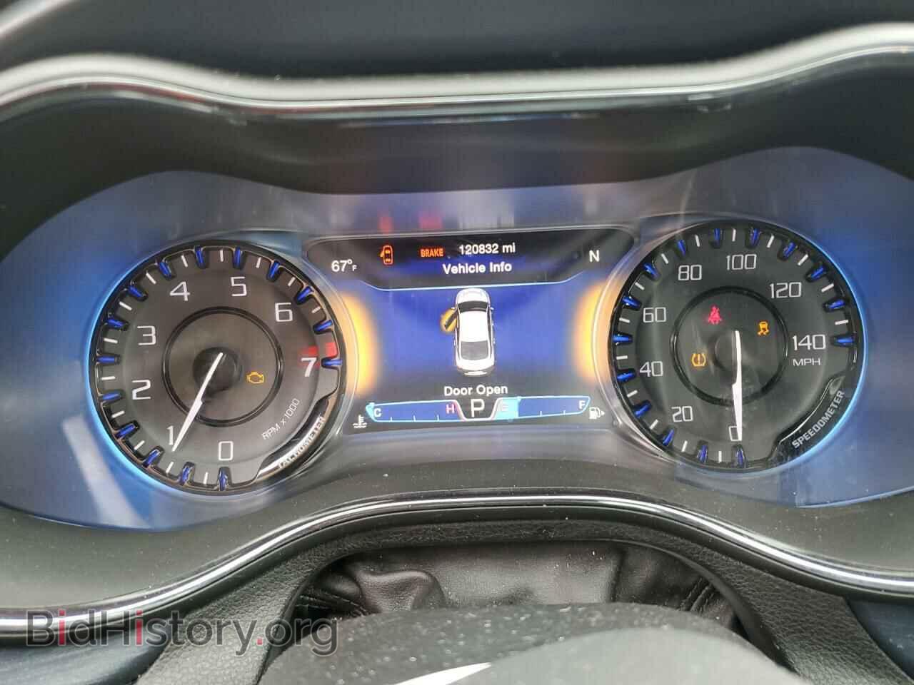2015 CHRYSLER 200 - VIN: 1C3CCCBG5FN757007 - Фото 9