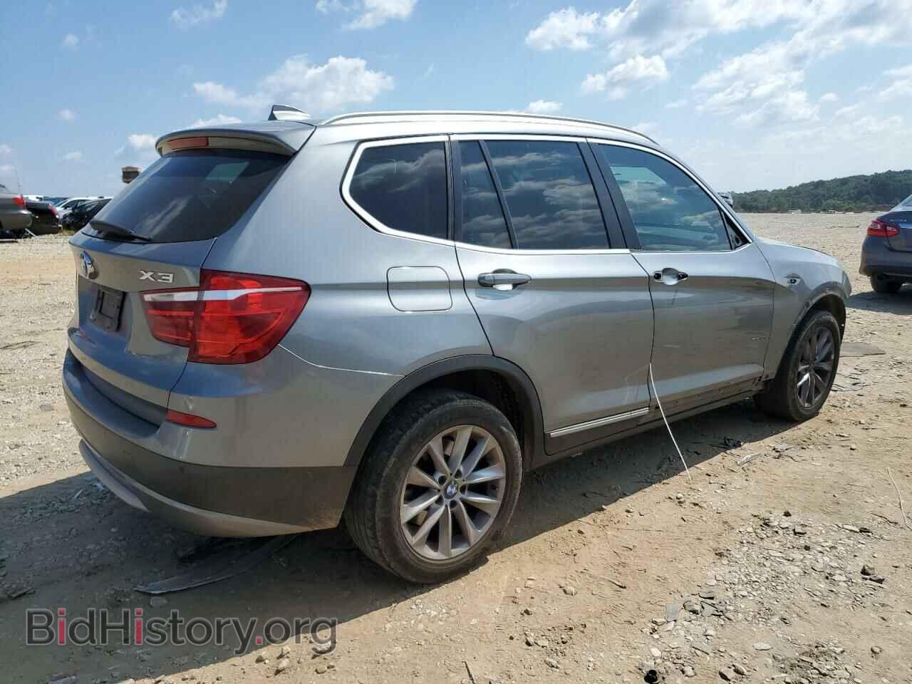 2011 BMW X3 - VIN: 5UXWX5C52BL711175 - Фото 3