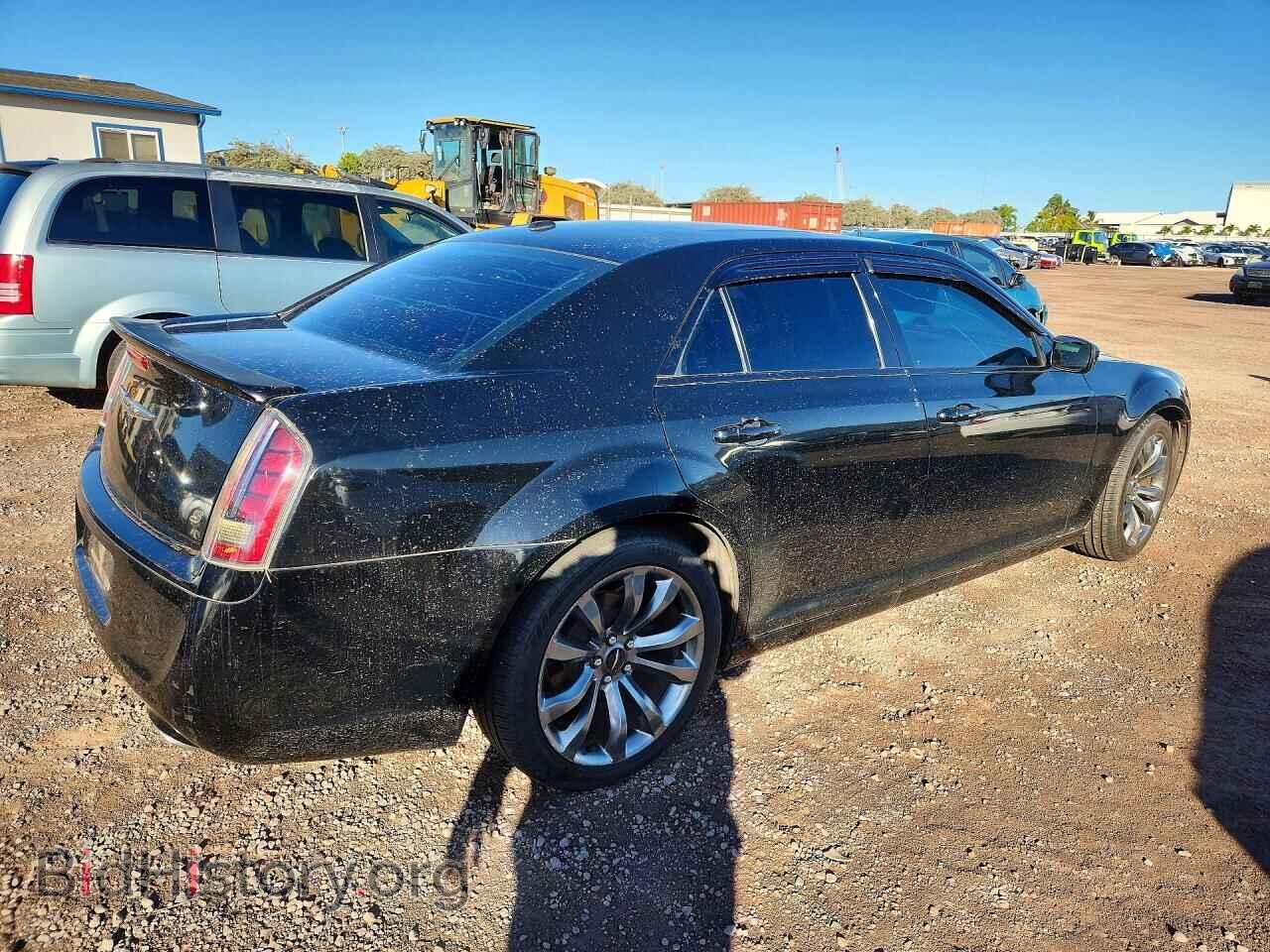2014 CHRYSLER 300 - VIN: 2C3CCABG6EH352043 - Photo 3