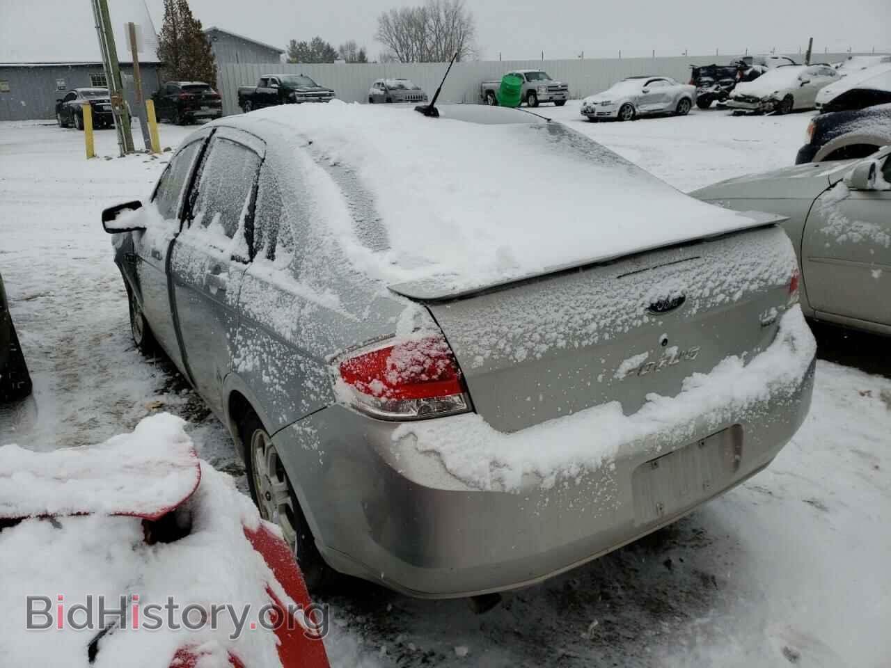 2008 FORD FOCUS - VIN: 1FAHP35N68W164498 - Фото 3