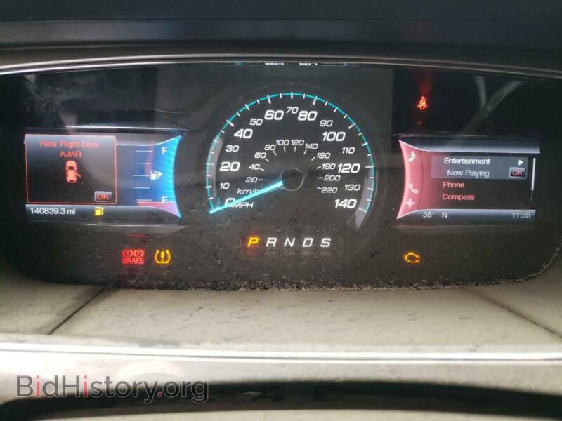 2013 Ford TAURUS (VIN 1FAHP2E82DG116523) — фото 9 из 12
