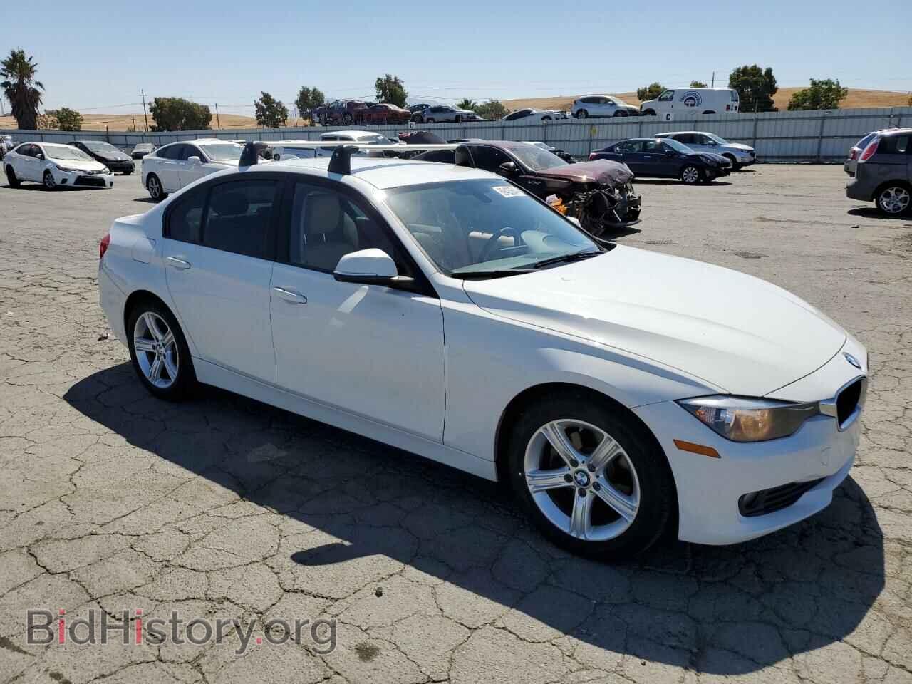 2014 BMW 3 SERIES - VIN: WBA3C3C50EF983874 - Фото 4