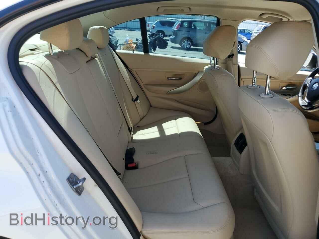 2014 BMW 3 SERIES - VIN: WBA3C3C50EF983874 - Фото 10