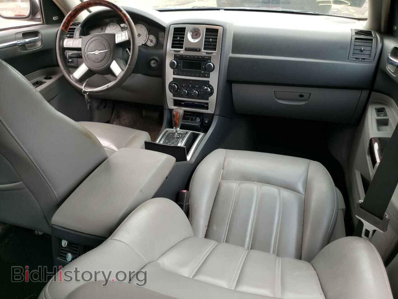 2006 CHRYSLER 300 - VIN: 2C3KA63H76H320676 - Фото 8