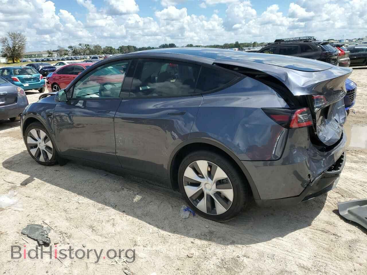2023 TESLA MODEL Y - VIN: 7SAYGAEE6PF661104 - Фото 2