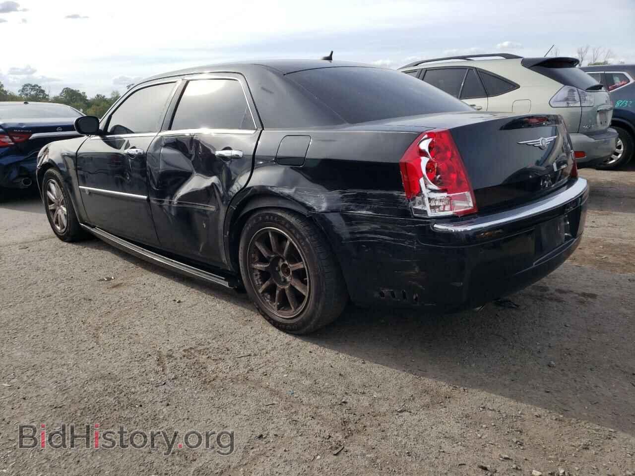 2008 CHRYSLER 300 - VIN: 2C3LA63HX8H271996 - Фото 2