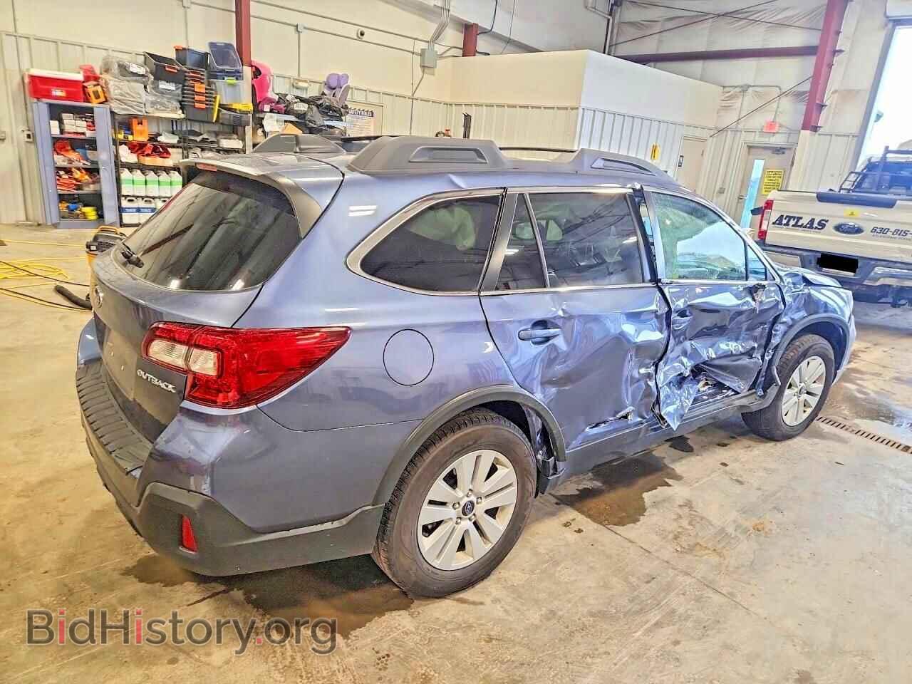 2018 SUBARU OUTBACK - VIN: 4S4BSACC1J3317022 - Фото 3