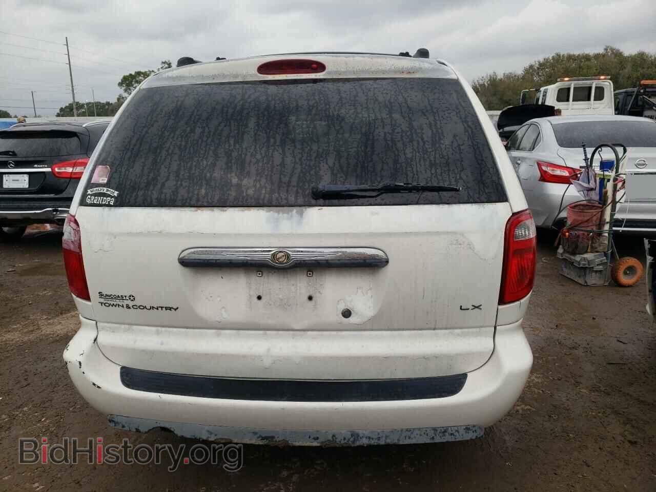 2006 CHRYSLER MINIVAN - VIN: 2A4GP44R76R628978 - Фото 6