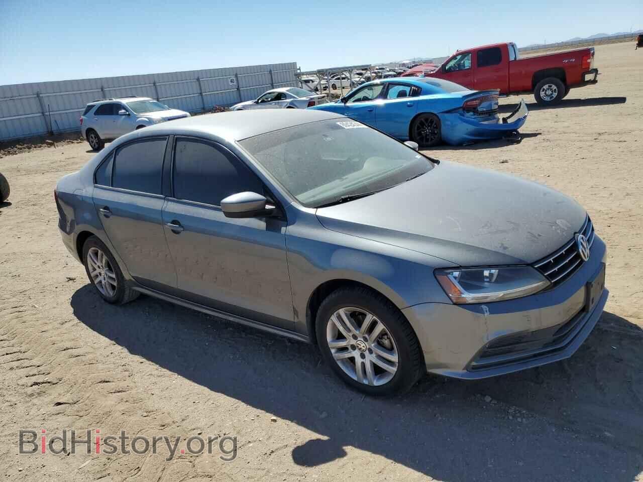 2018 VOLKSWAGEN JETTA - VIN: 3VW2B7AJ0JM251311 - Фото 4