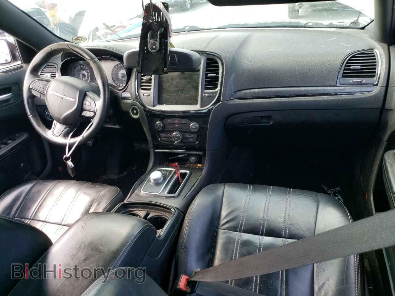 2016 CHRYSLER 300 - VIN: 2C3CCABG2GH260754 - Photo 8