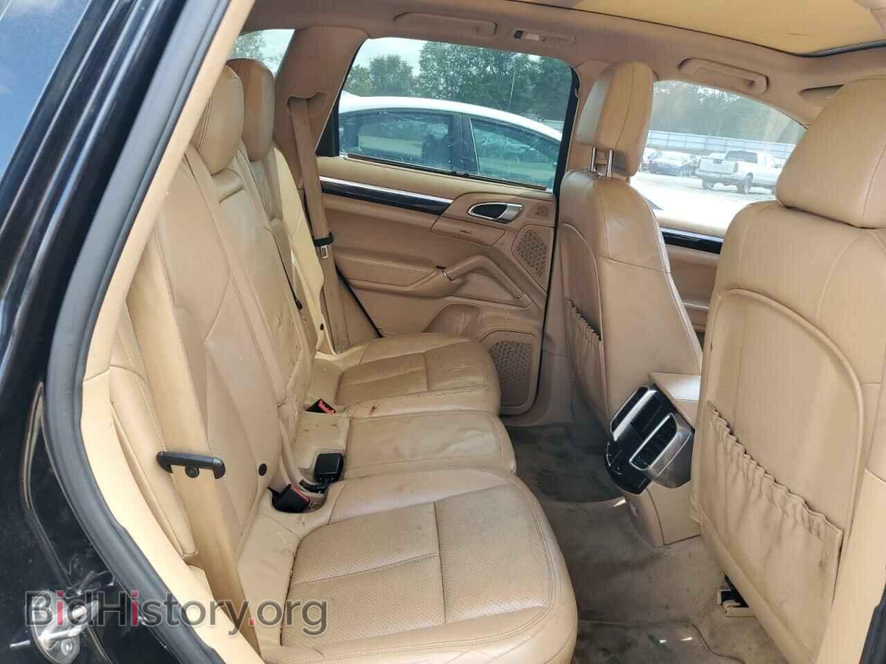 2011 PORSCHE CAYENNE - VIN: WP1AB2A27BLA55751 - Фото 10