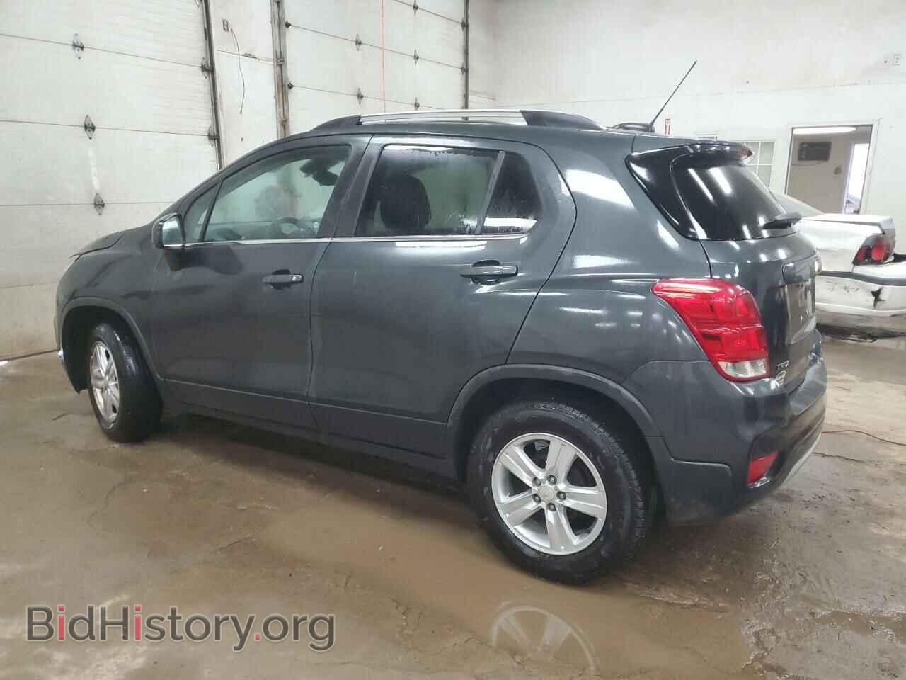 2017 CHEVROLET TRAX - VIN: 3GNCJLSB1HL238925 - Фото 2