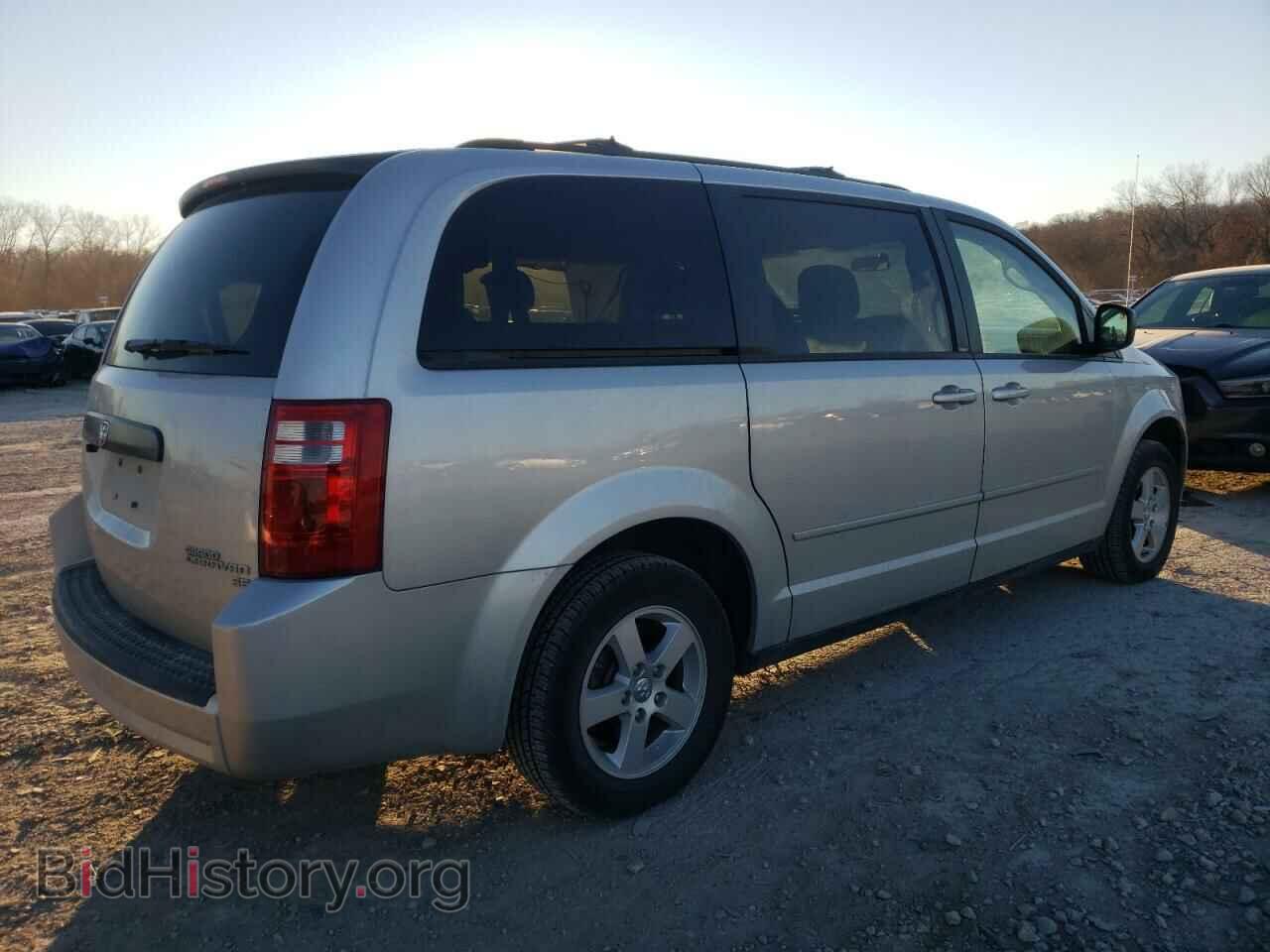 2010 DODGE CARAVAN - VIN: 2D4RN3D11AR411690 - Фото 3