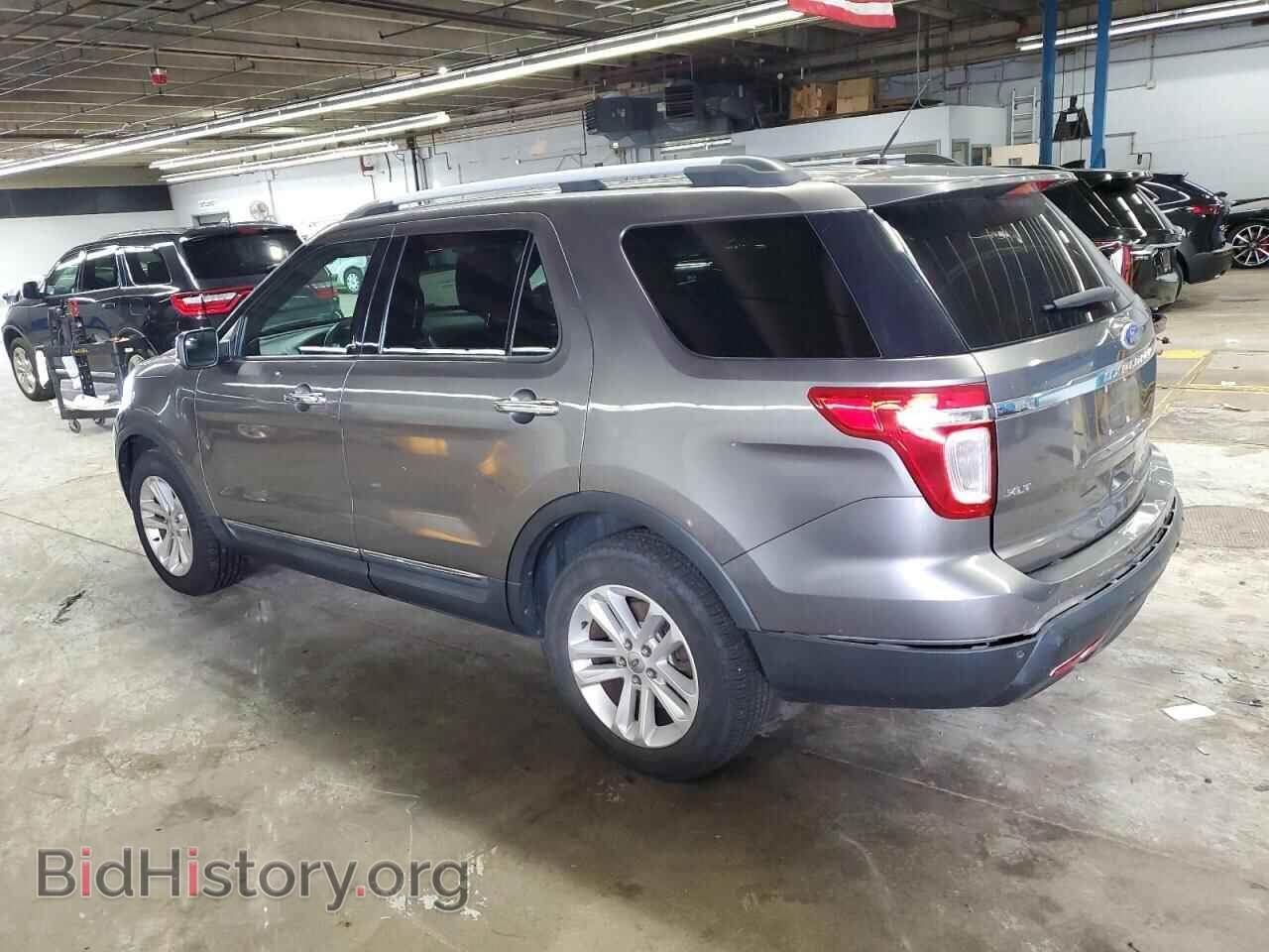 2011 FORD EXPLORER - VIN: 1FMHK7D84BGA52744 - Photo 2