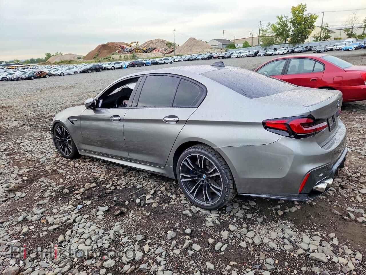 2018 BMW M5 - VIN: WBSJF0C56JB282881 - Photo 2