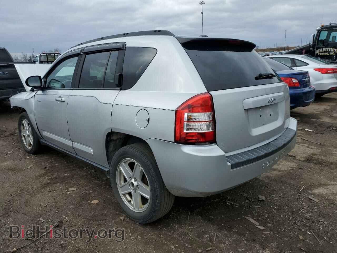 2010 JEEP COMPASS - VIN: 1J4NT1FA4AD641126 - Фото 2
