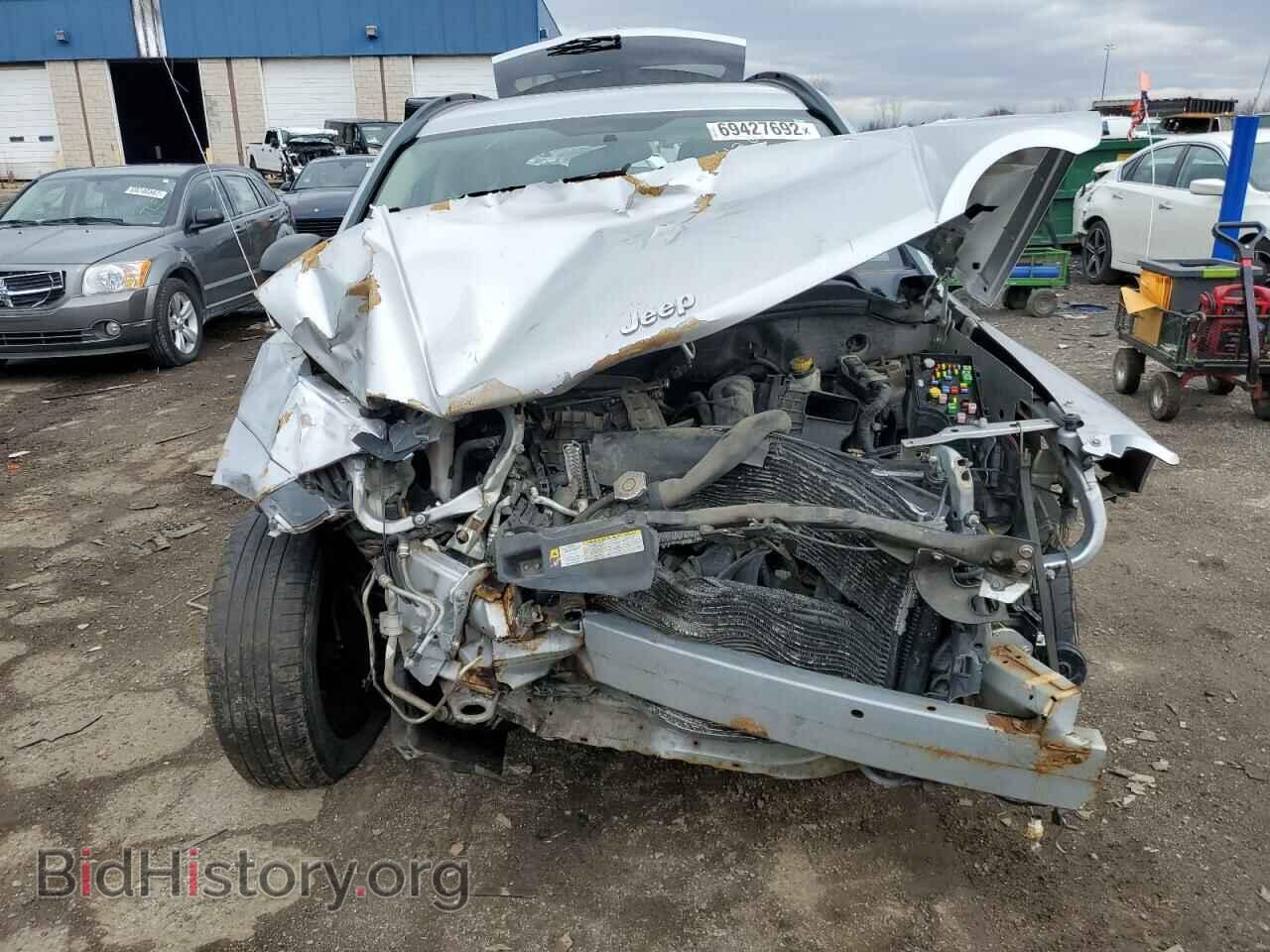 2010 JEEP COMPASS - VIN: 1J4NT1FA4AD641126 - Фото 5