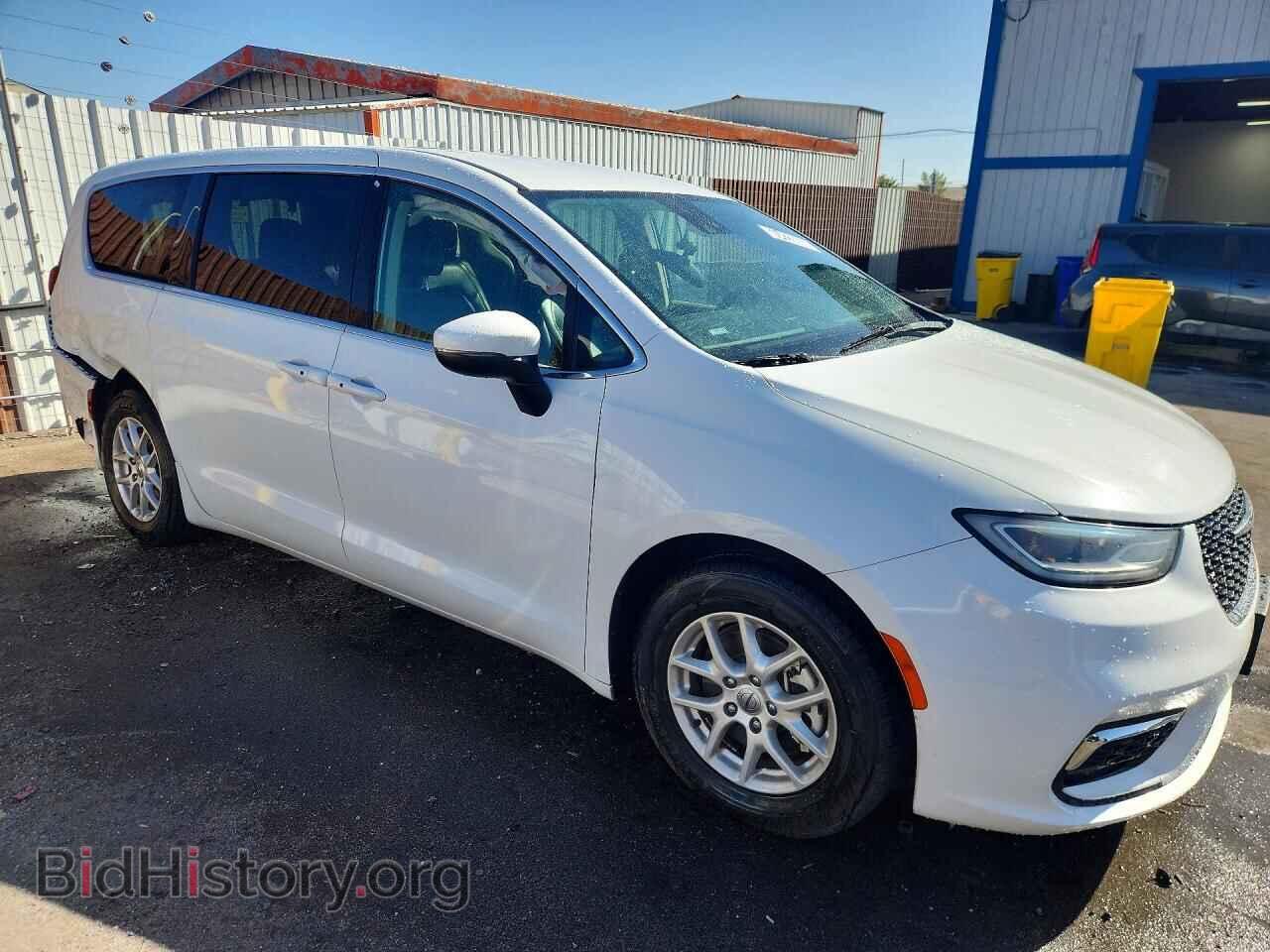 2023 CHRYSLER PACIFICA - VIN: 2C4RC1BG4PR510866 - Photo 4