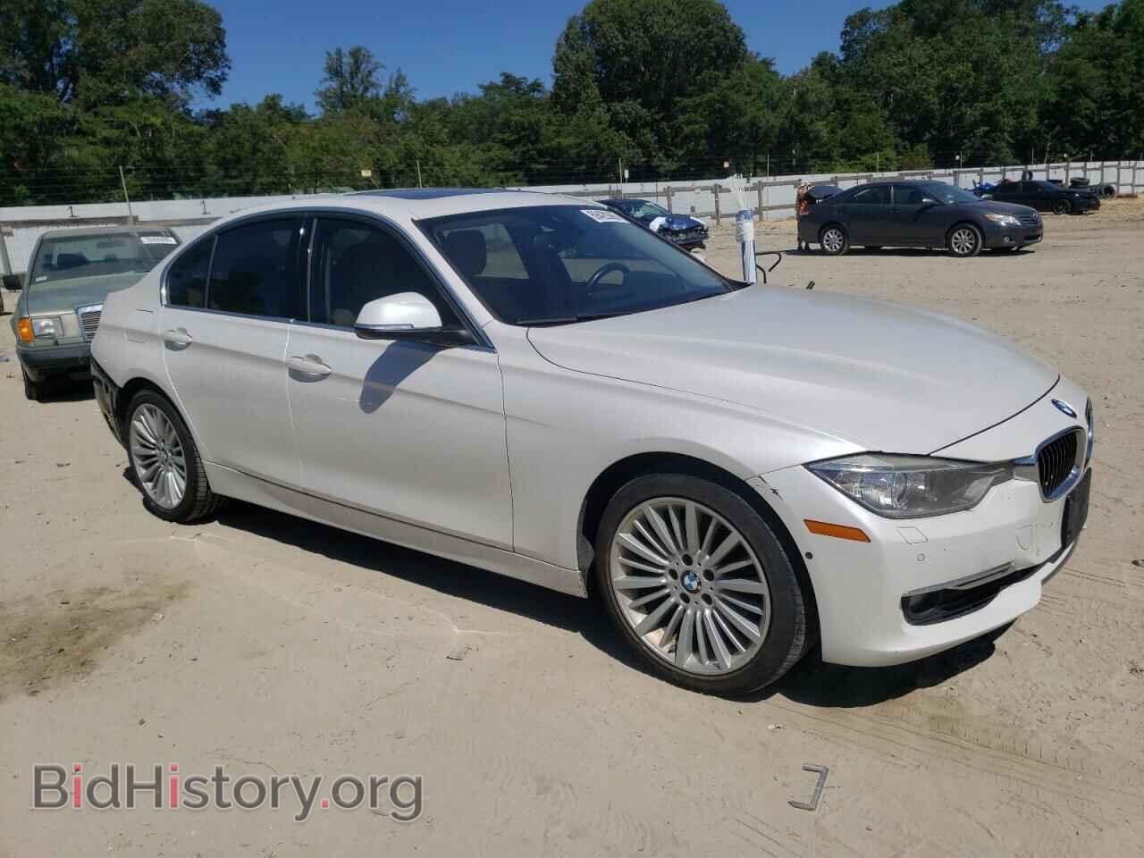2013 BMW 3 SERIES - VIN: WBA3B3C50DF533594 - Фото 4