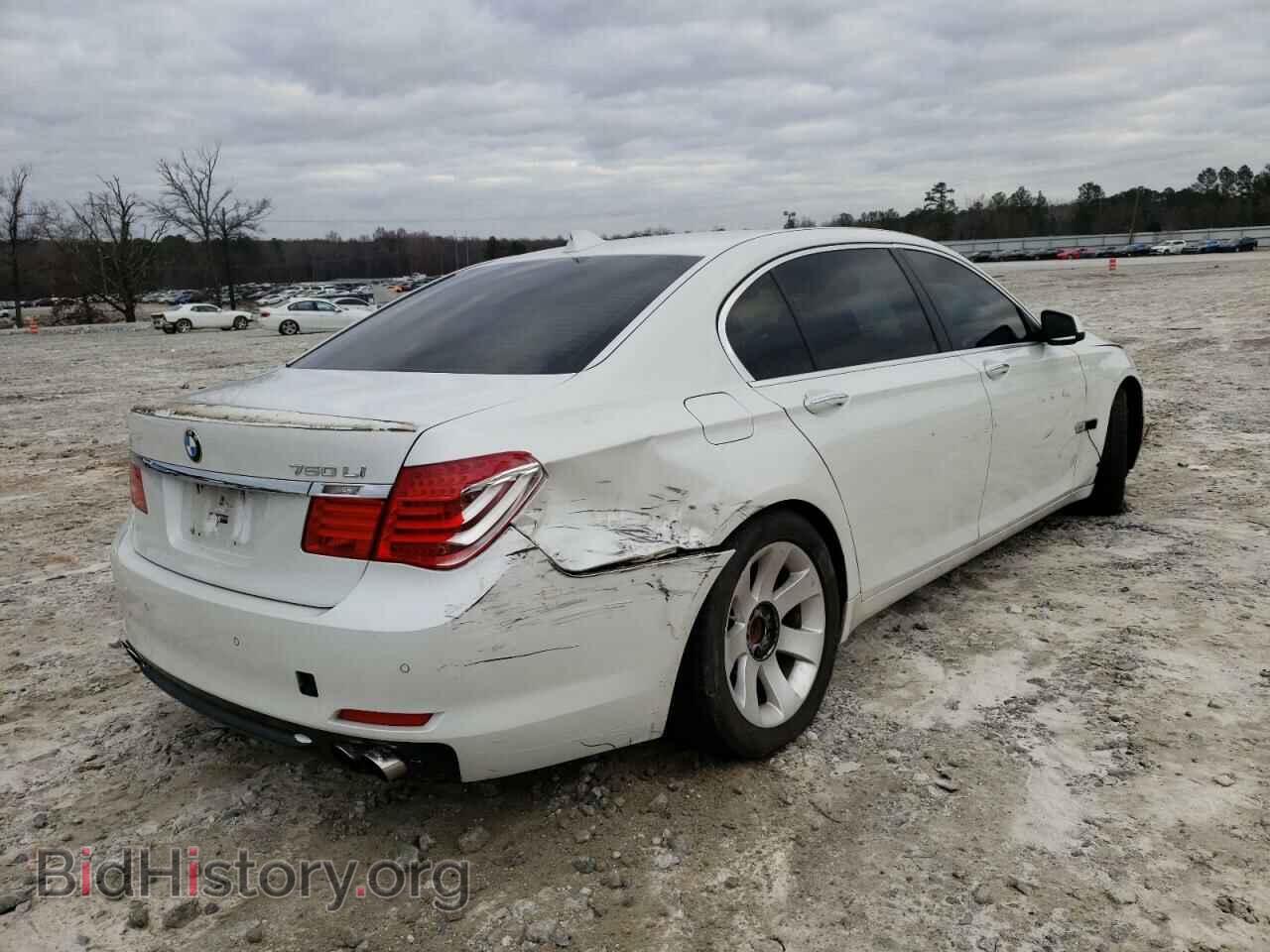 2011 BMW 7 SERIES - VIN: WBAKC8C59BC433787 - Фото 4