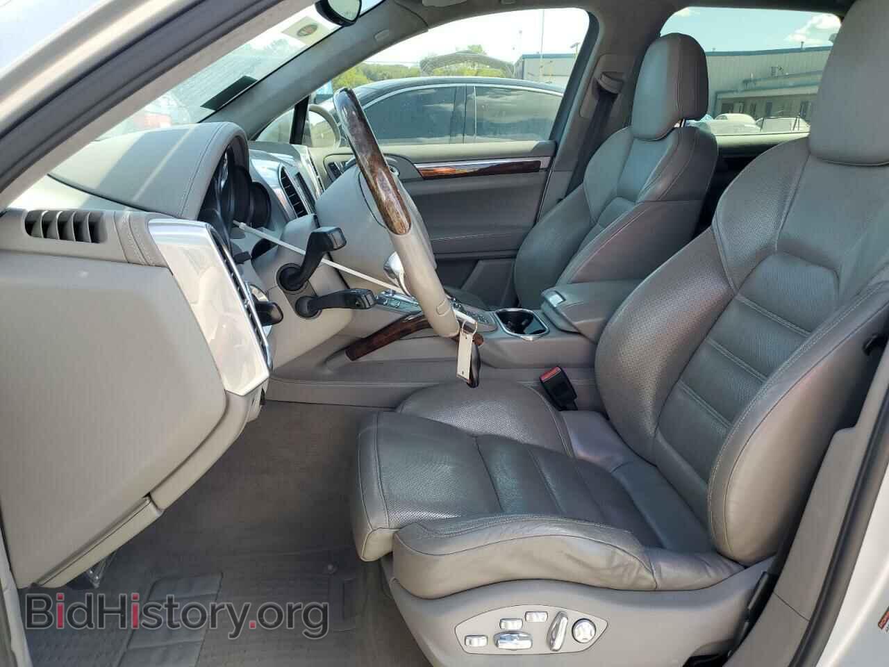 2011 PORSCHE CAYENNE - VIN: WP1AC2A28BLA84463 - Фото 7