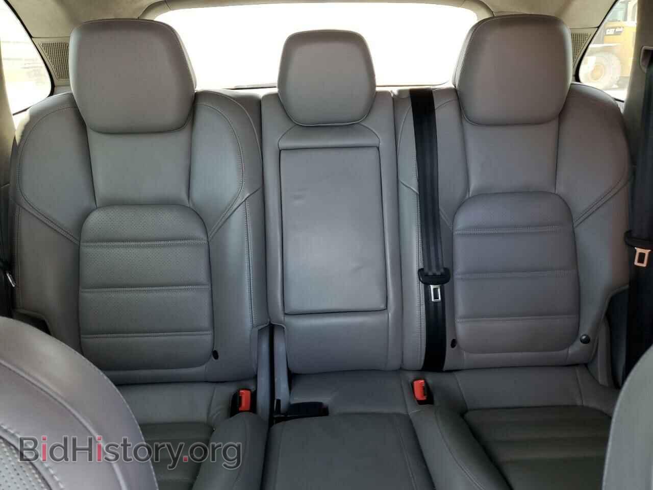 2011 PORSCHE CAYENNE - VIN: WP1AC2A28BLA84463 - Фото 10
