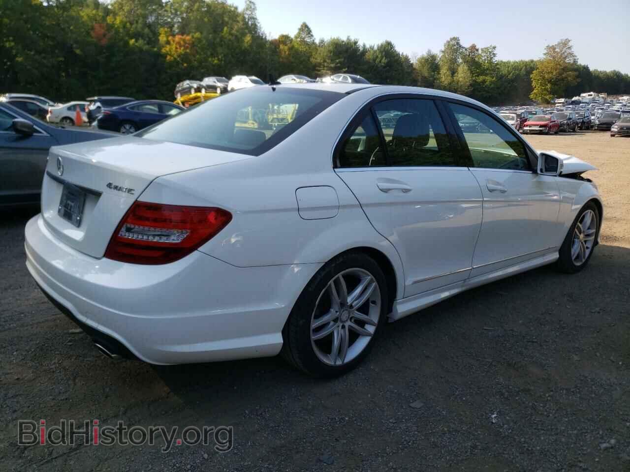 2013 MERCEDES-BENZ C-CLASS - VIN: WDDGF8AB8DG109627 - Фото 3
