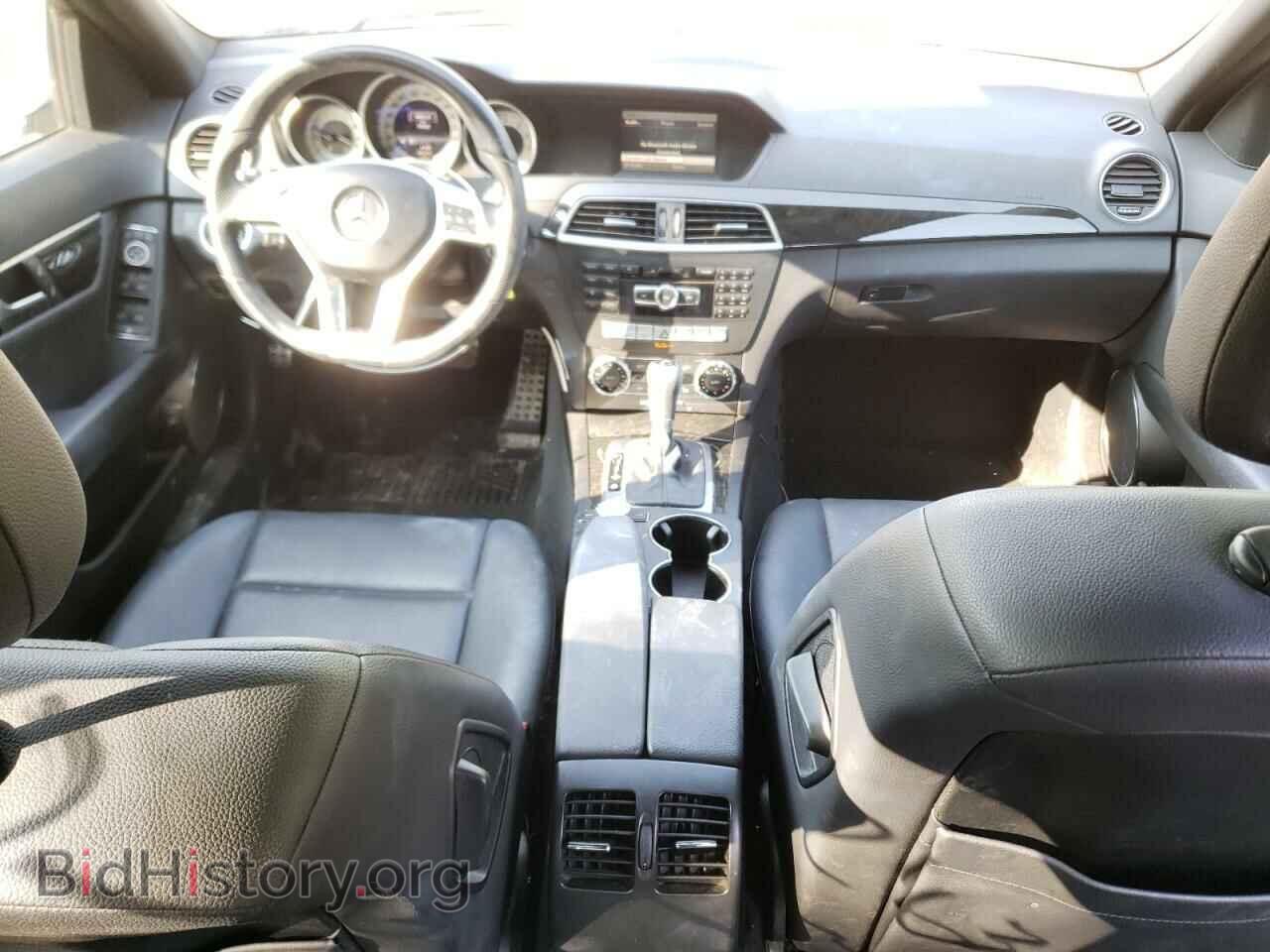 2013 MERCEDES-BENZ C-CLASS - VIN: WDDGF8AB8DG109627 - Фото 8
