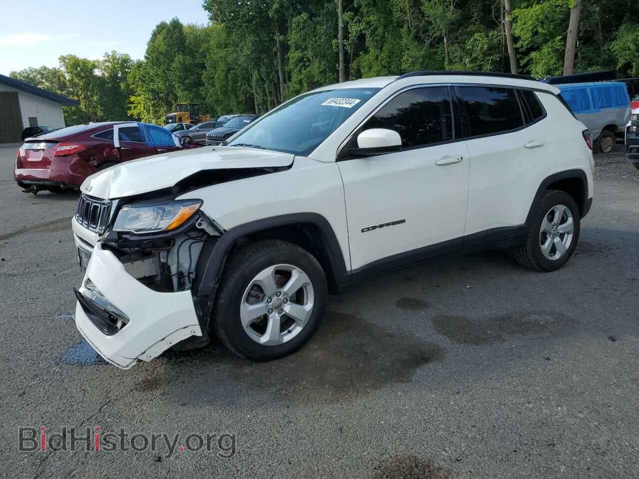 Фотография 3C4NJDBB8KT728812 - JEEP COMPASS 2019